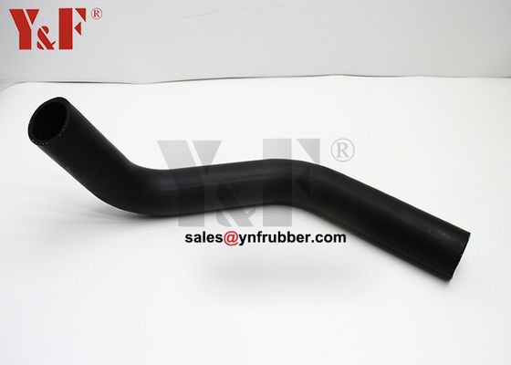 Hitam excavator karet selang sintetis EX200-6 ZX200 Radiator selang Up
