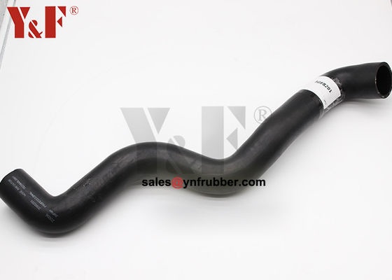 ZX210 ZX230 Excavator Rubber Hose 3088201 Hitam Radiator Hose