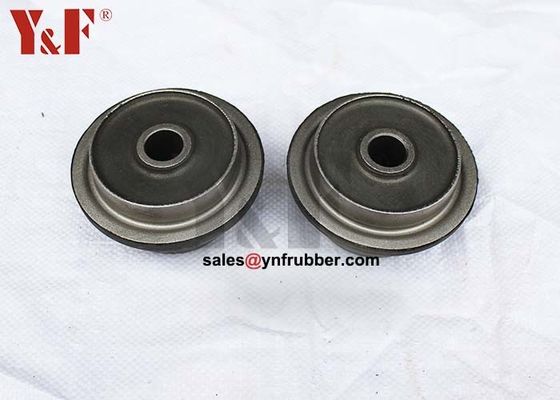 Model YN02P01095P1 YN02P01096P1 Kobelco Mesin Bagian Karet Mounts